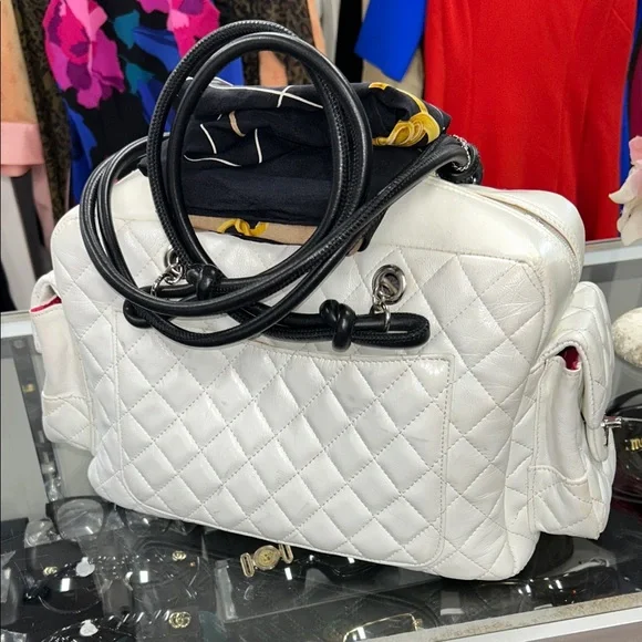Chanel White and Black Quilted Backpack (Authentic!) - Picture 5 of 9